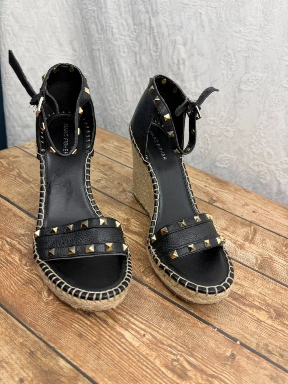 Marc Fisher Women’s Size 10 Black Studded Espadrille Wedge Sandals Ankle Strap